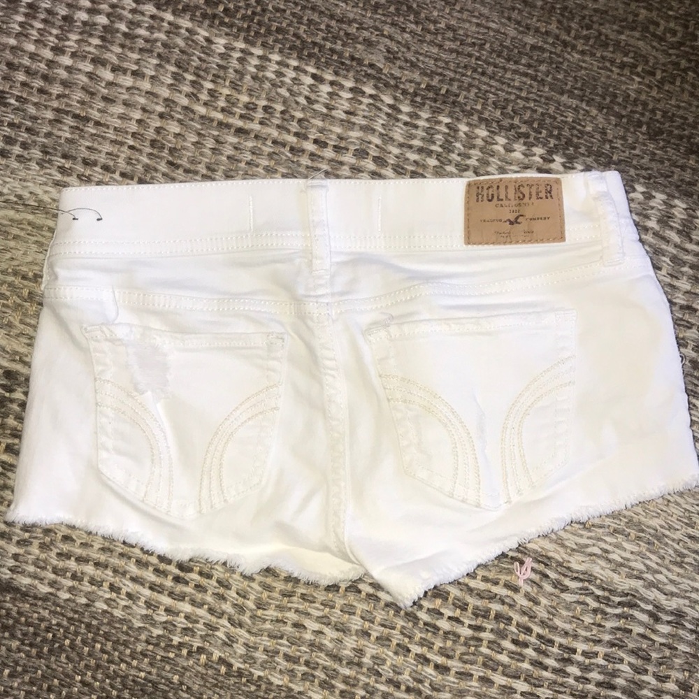 Shorts - Picture 2 of 2